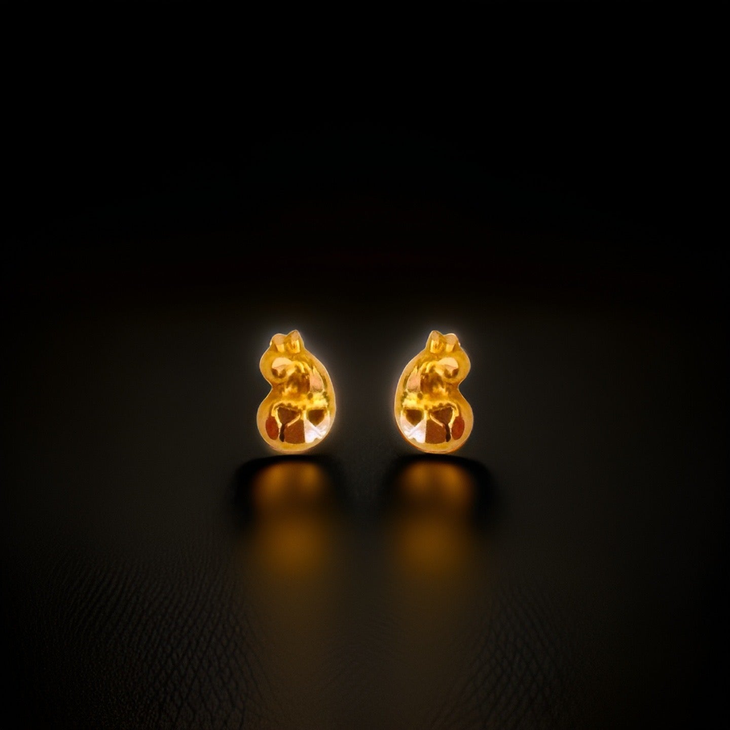 18KT Gold Paisley Peacock Stud Earrings