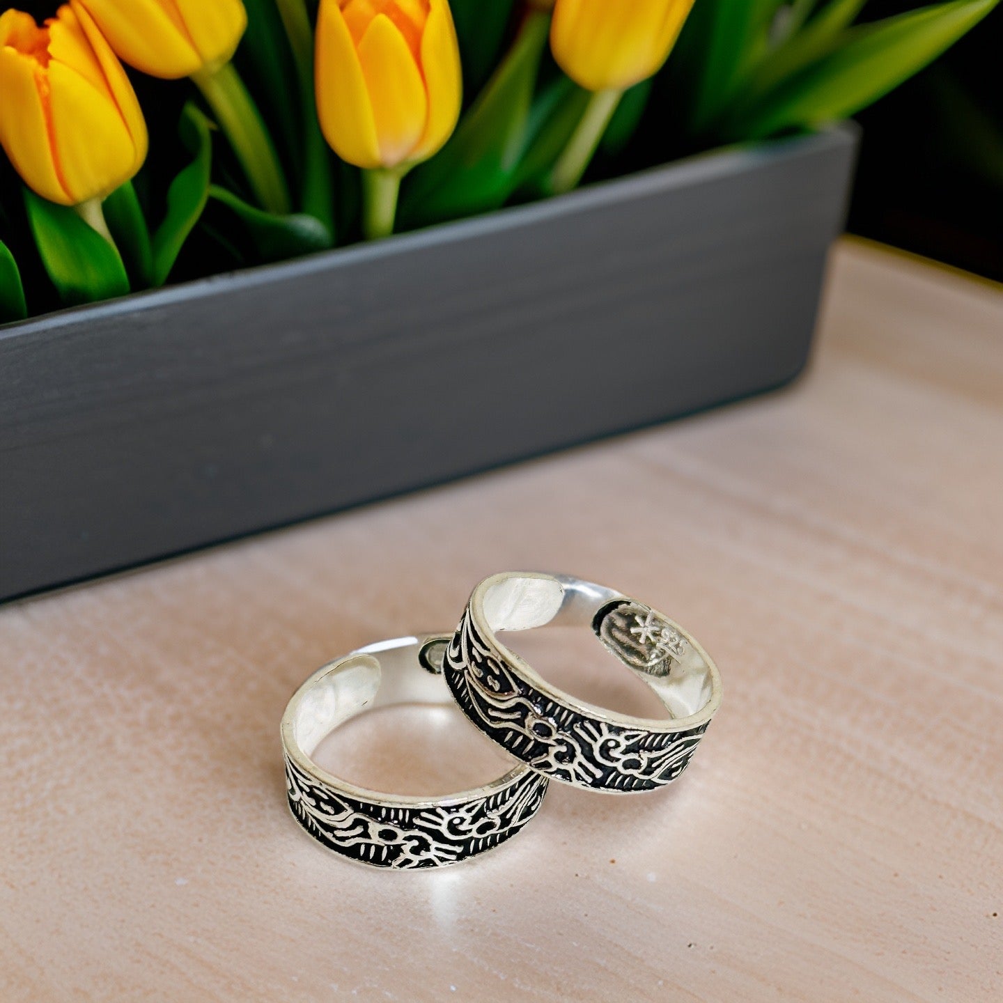 Mayura 925 Antique Silver Toe rings