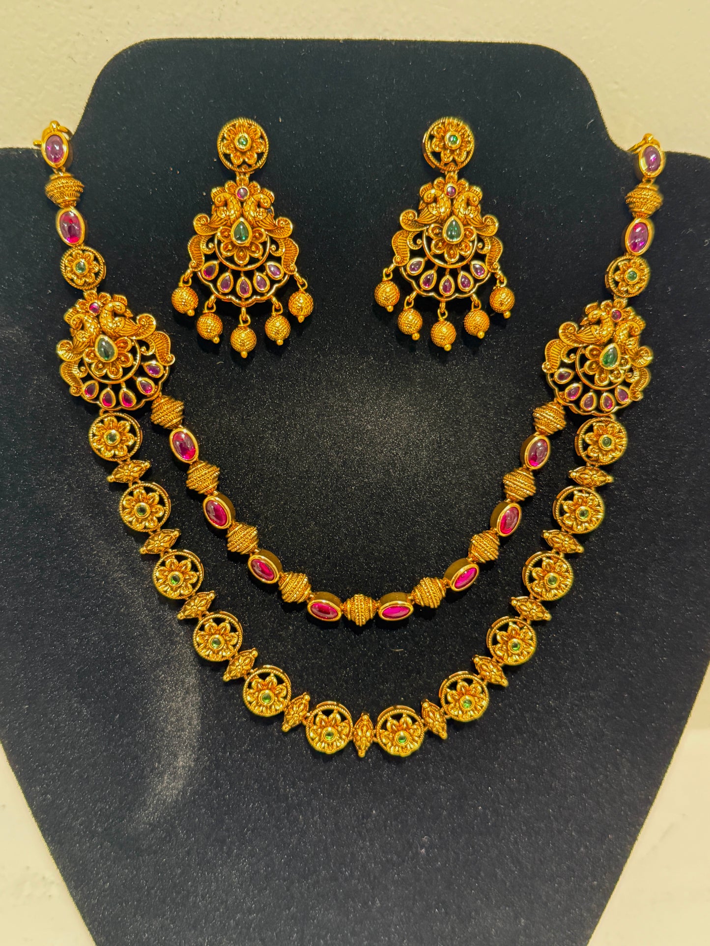 Menaka Necklace and Earrings Set