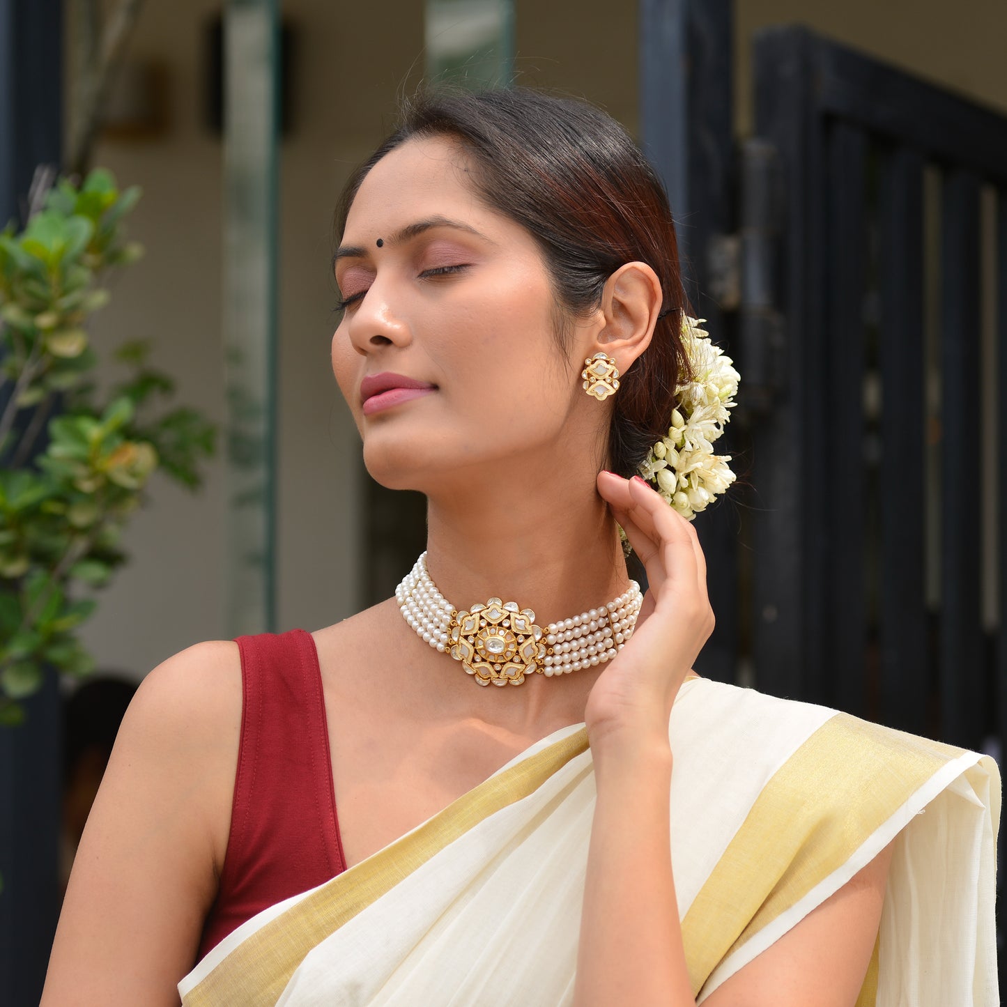 Amrusha 925 Silver Necklace And Earrings Set