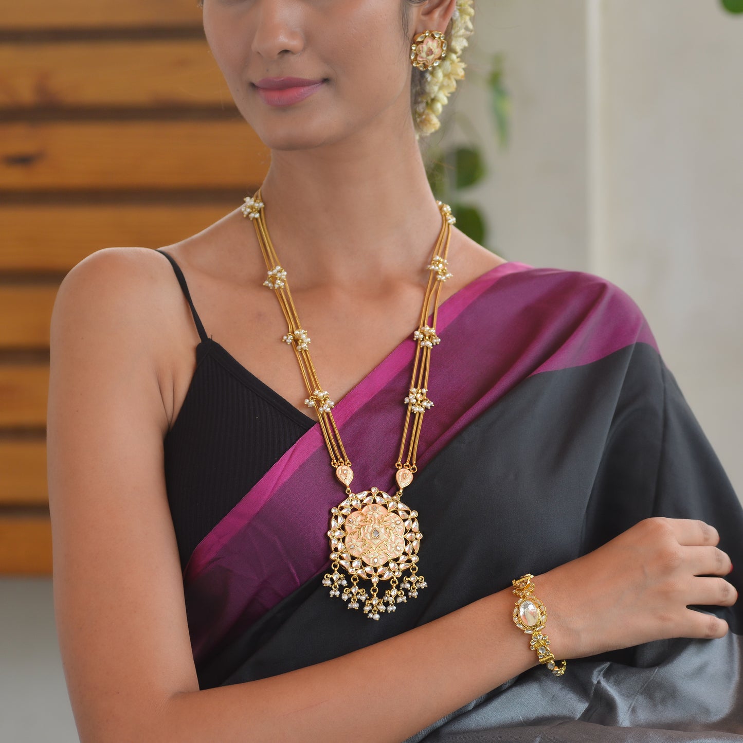 Amshula 925 Silver Necklace and Earrings Set