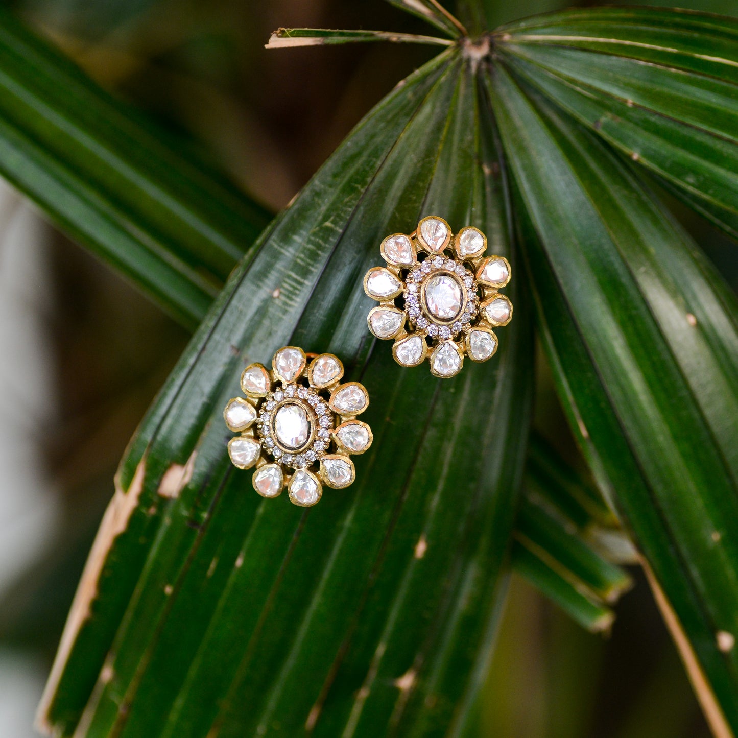 Kanika 925 Silver Antique Kundan Stud Earring