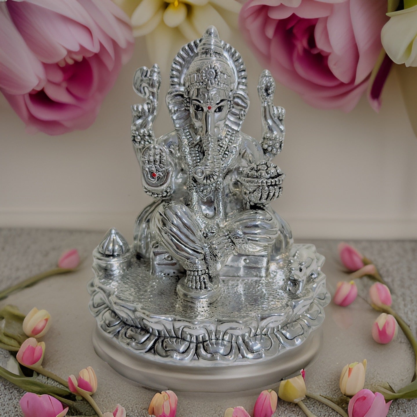 999 Silver Raja Ganpathy Idol-4.5 Inches