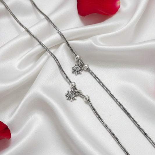 Varuni-925 Antique Silver Anklet 10 Inches