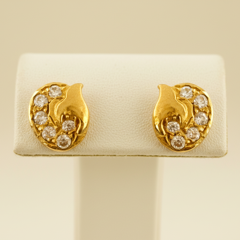 18KT Gold White Stone Gold Fish Fin Stud Earrings