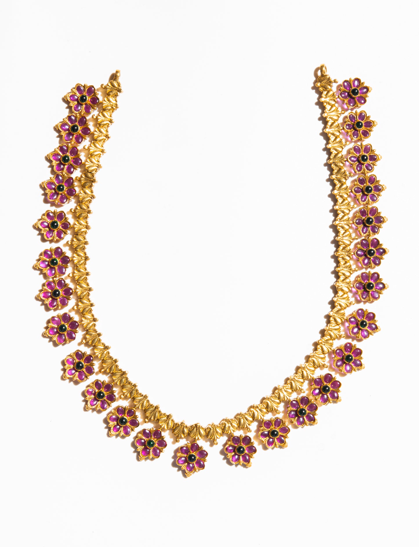Deethya Floral Necklace