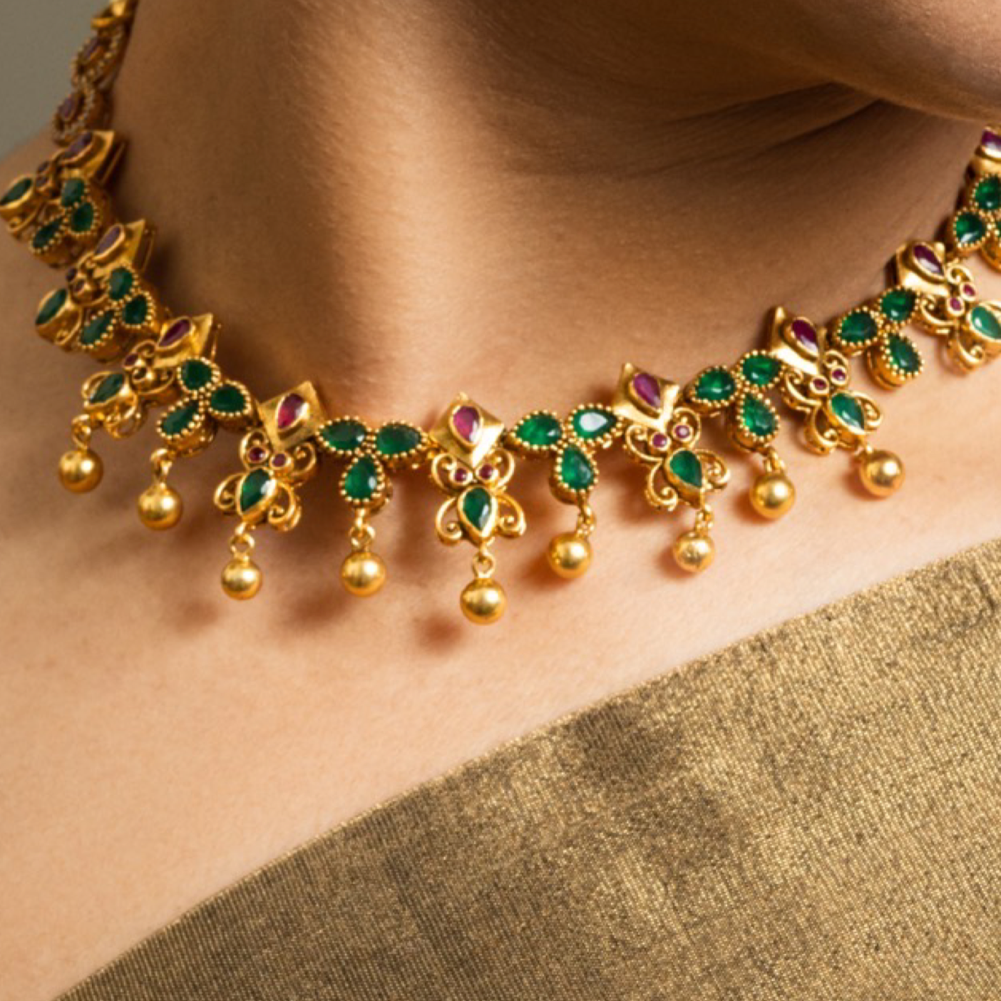 Anika Short Necklace