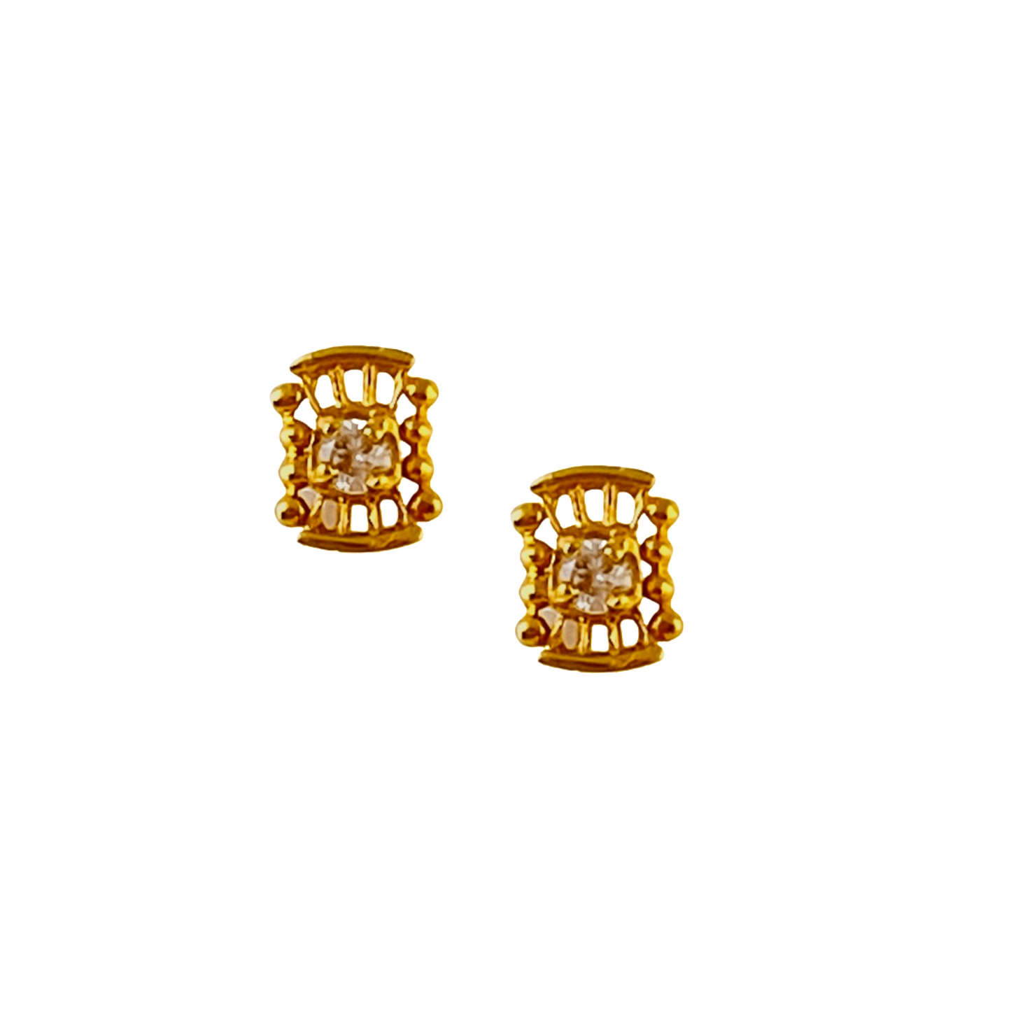 18KT Gold Stripped Rectangular Stud Earrings