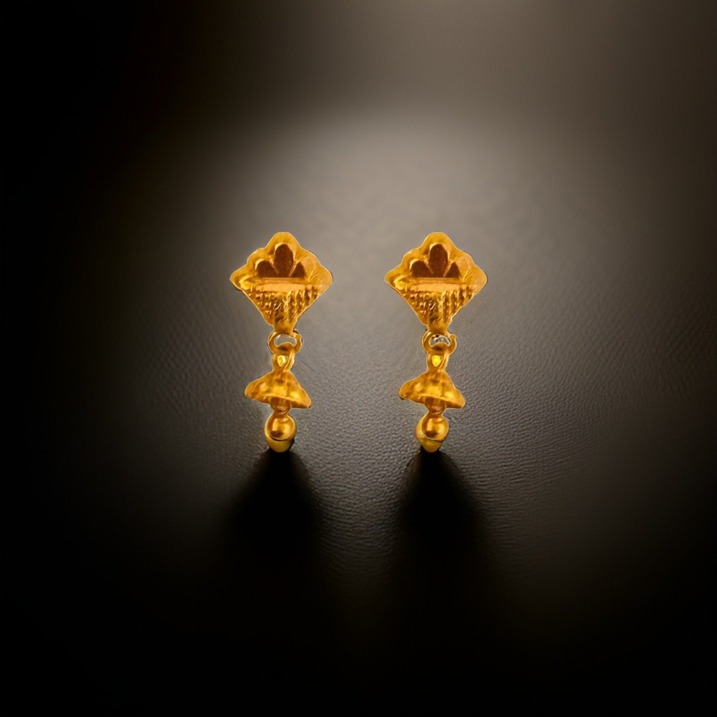 18KT Gold Jumkha Drop Earrings