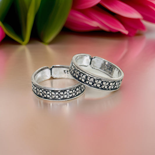 925 Antique Silver Rita Toe rings