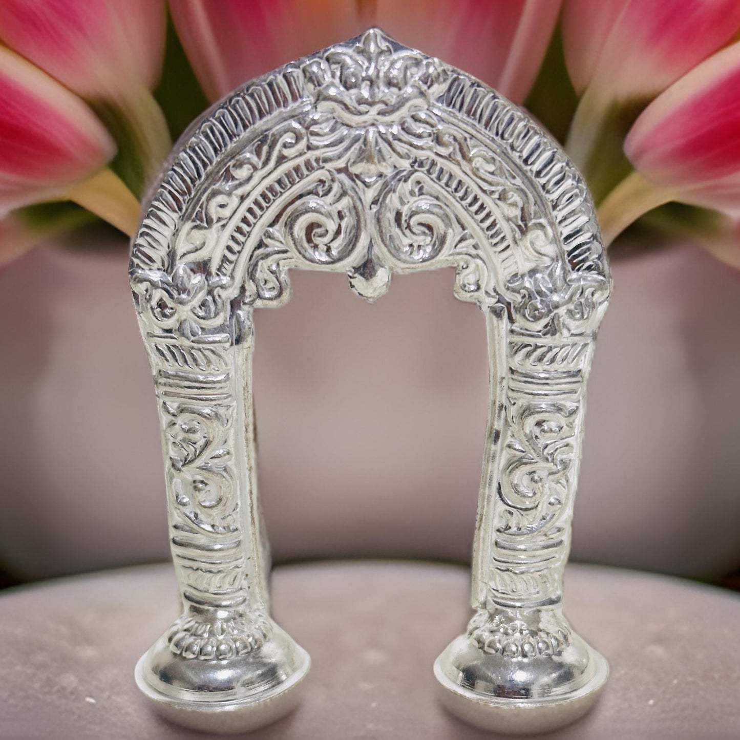 Silver Aasan-Peedam-3.5 Inches