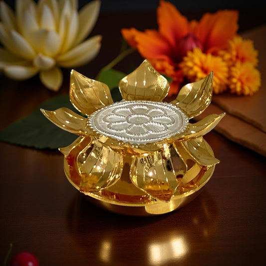 Gold Plated Silver Flower Aasan