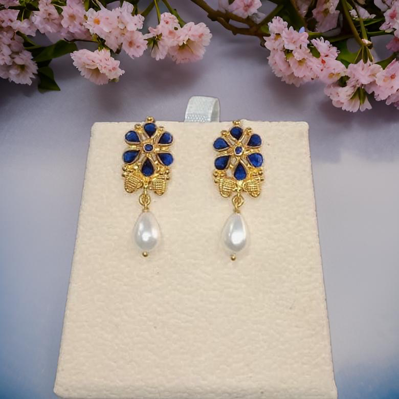 22KT Gold Pearl Drop Earrings