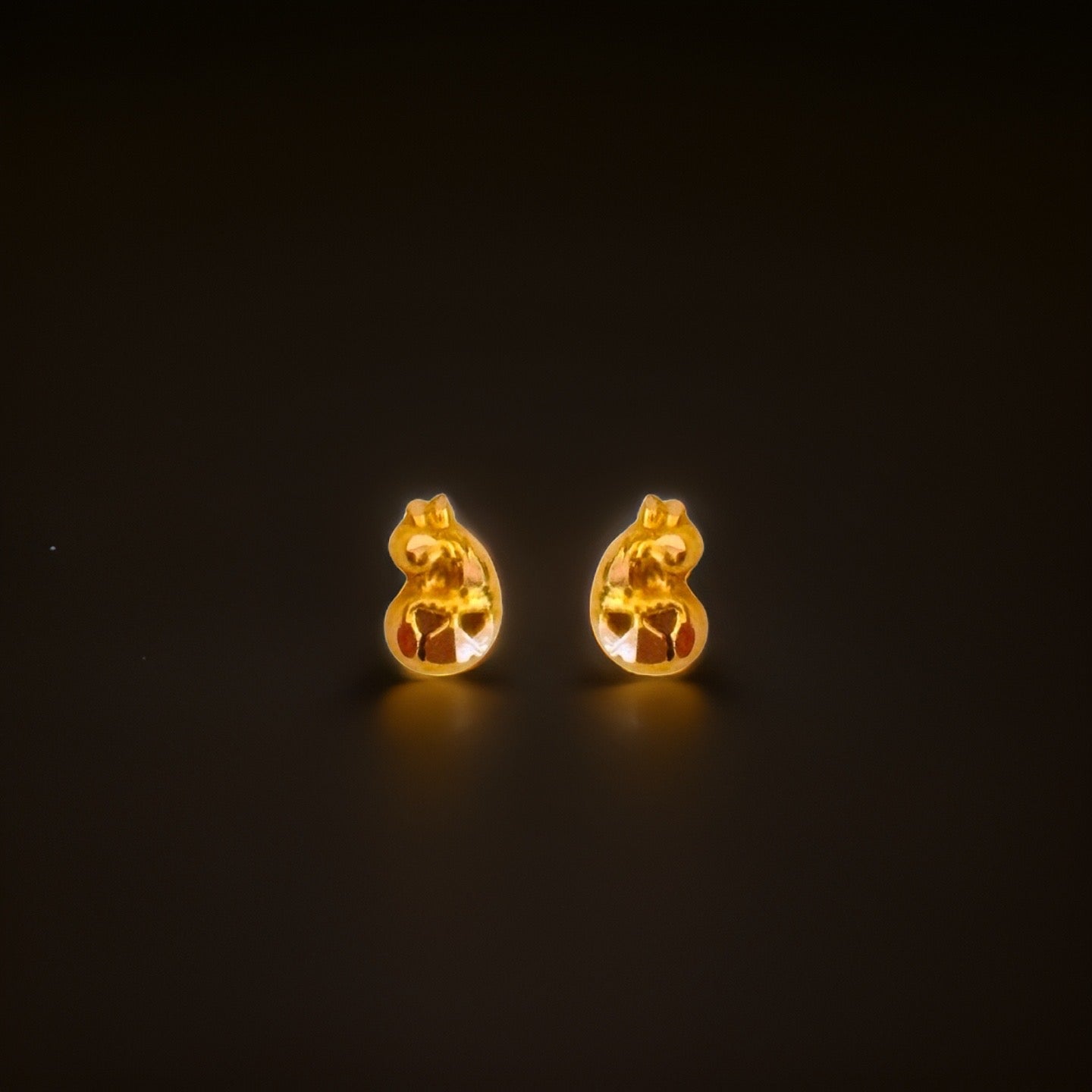 18KT Gold  Paisley Peacock Stud  Earrings