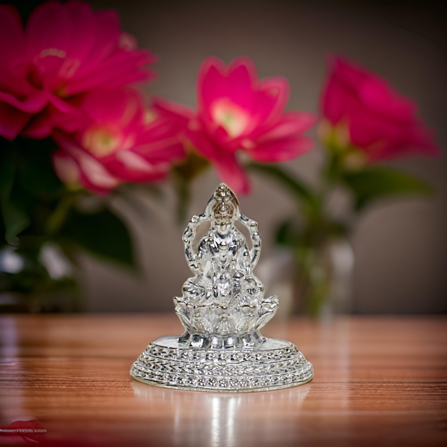 Silver Lakshmi 2D Idol- 1 Inches