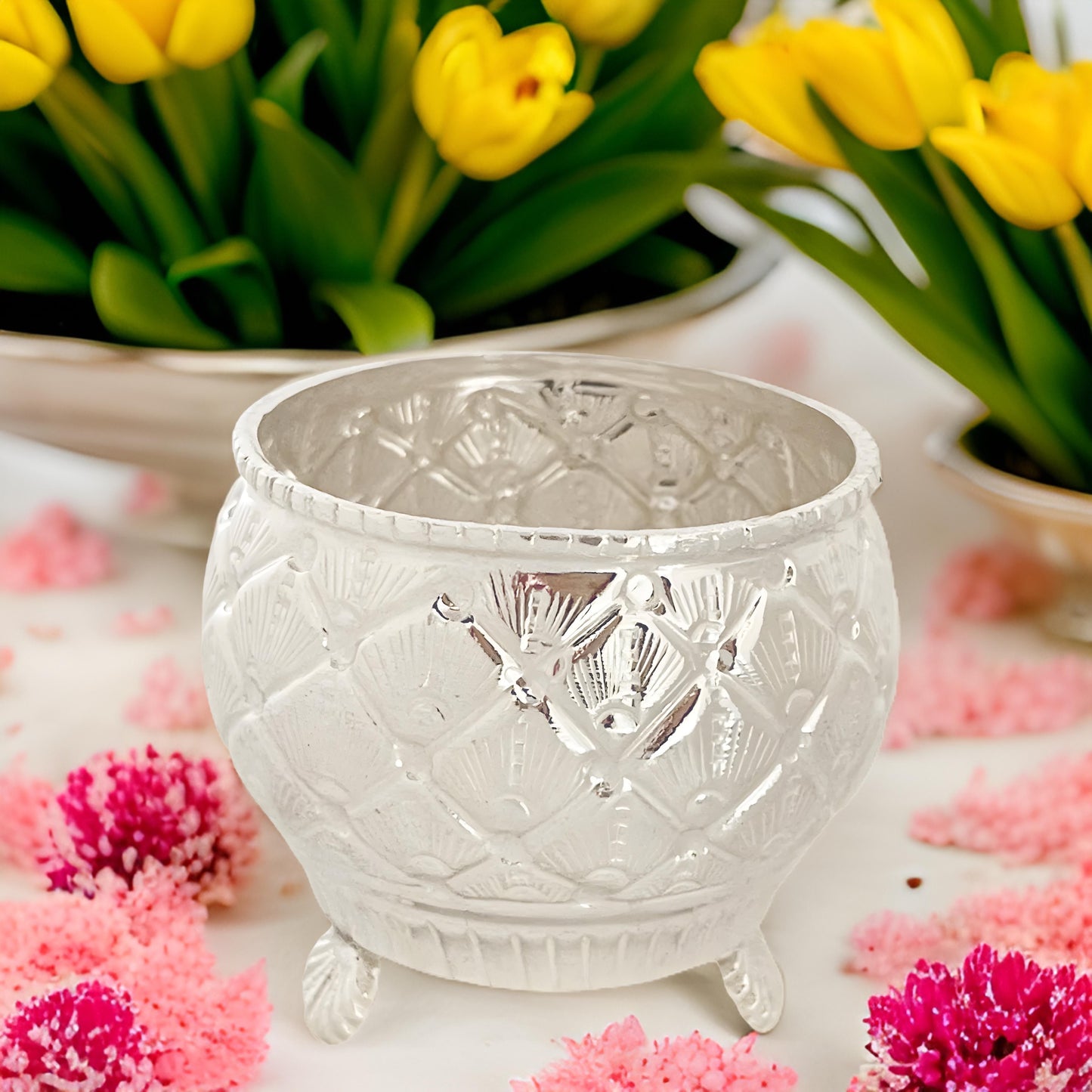 Silver Shell Pattern Shell Base Chandan Cup