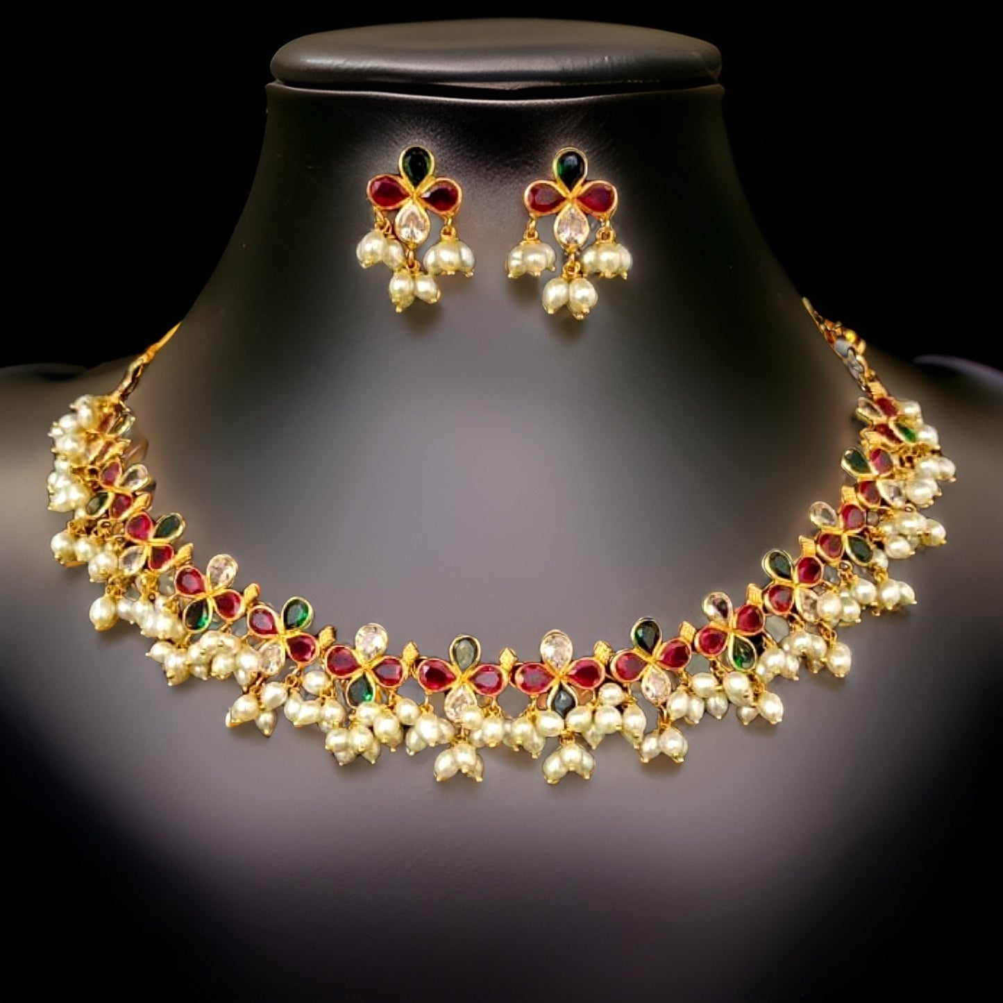 22KT Gold stone-Pearl Necklace and Earrings Set