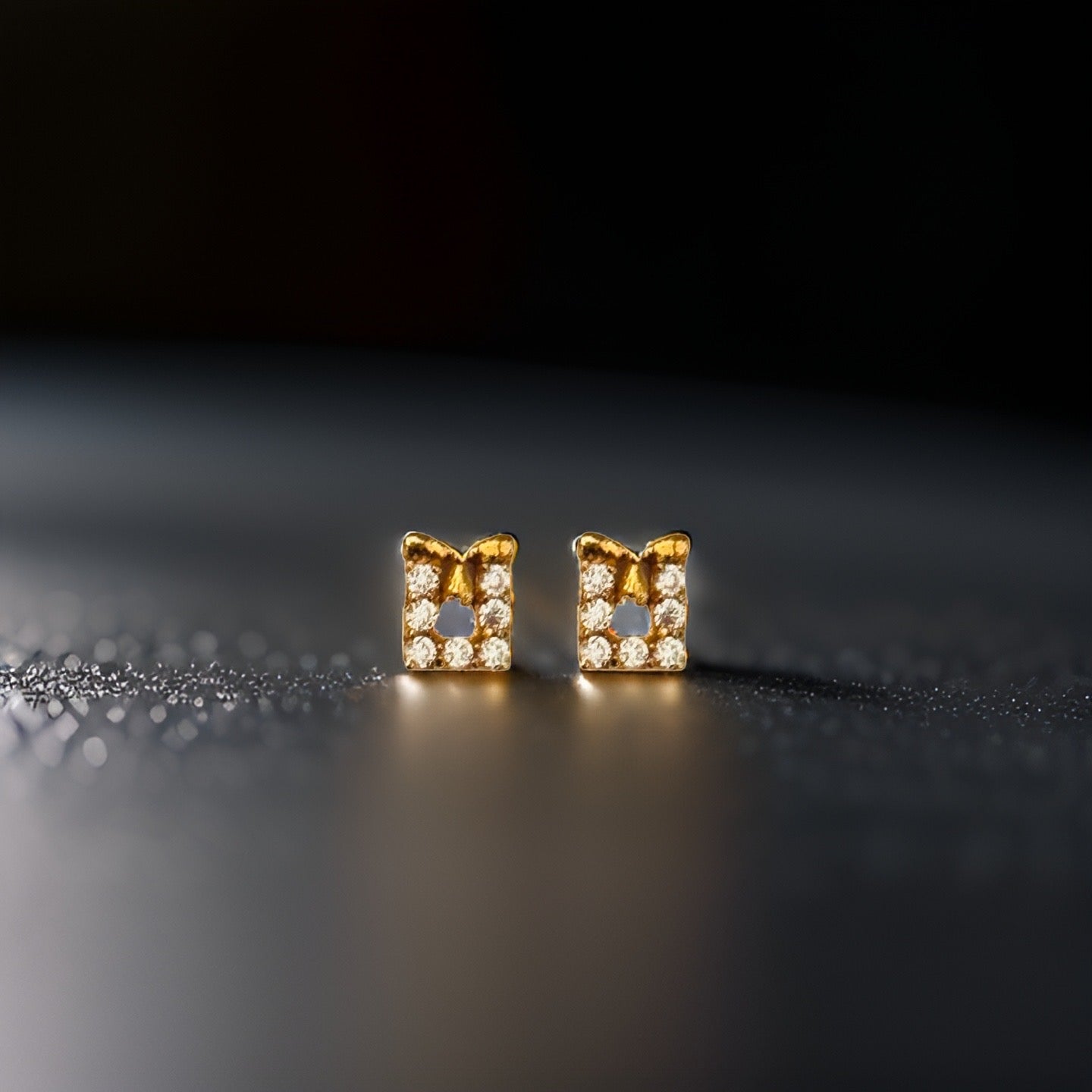 18KT Gold  Square Stud Earrings