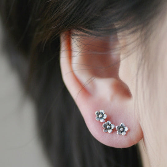 Antique 925 Sterling Silver Floral  Stud Earrings
