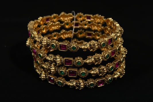 Devika Antique Kada
