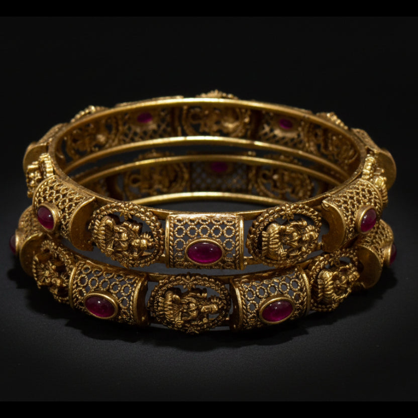 Bhavya Antique Kada