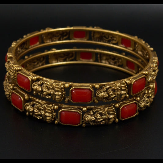 Uma Antique Kada