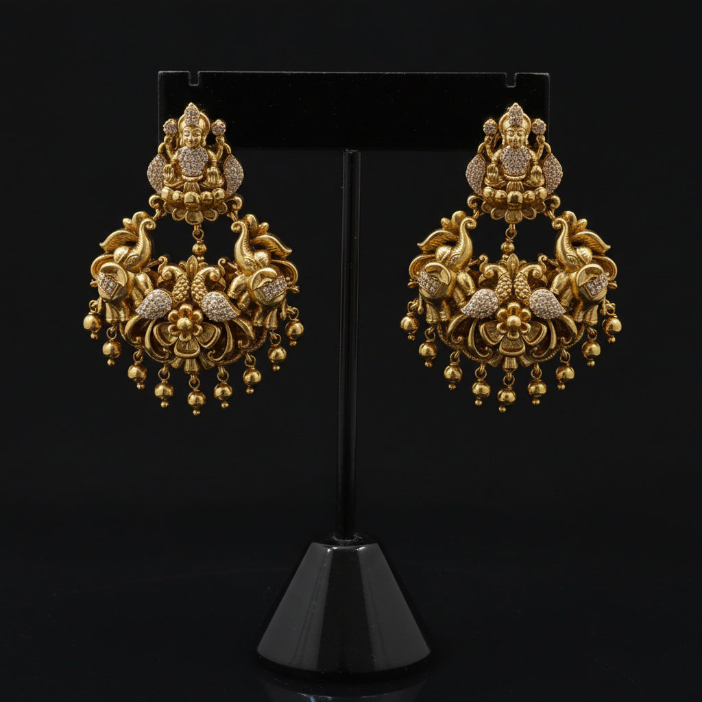 Manu Antique Chandhbali Earrings