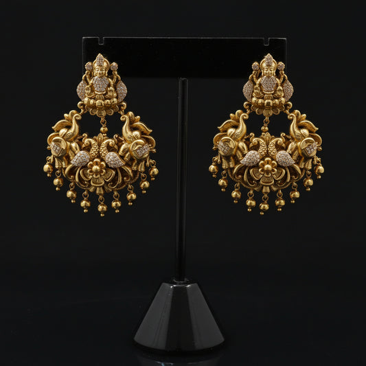 Manu Antique Chandhbali Earrings