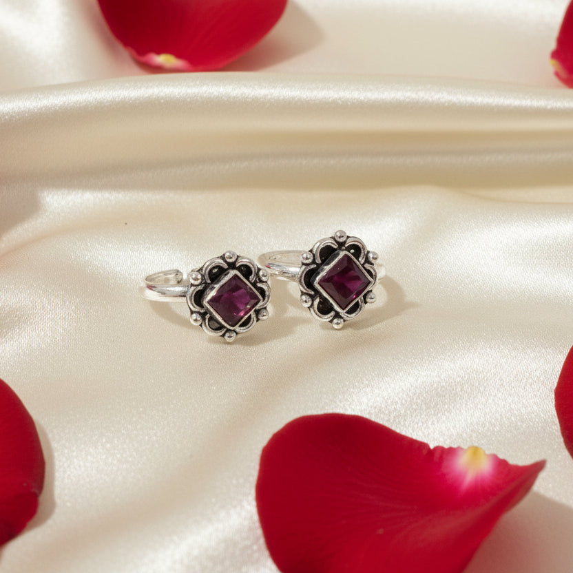 925 Antique Silver Vanika Toe rings