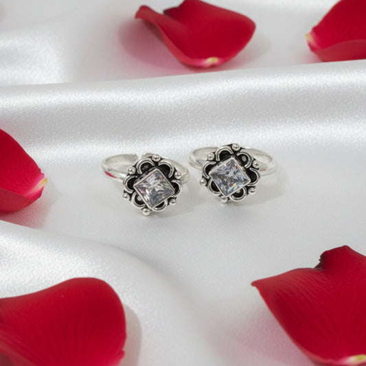 925 Antique Silver Anika Toe rings