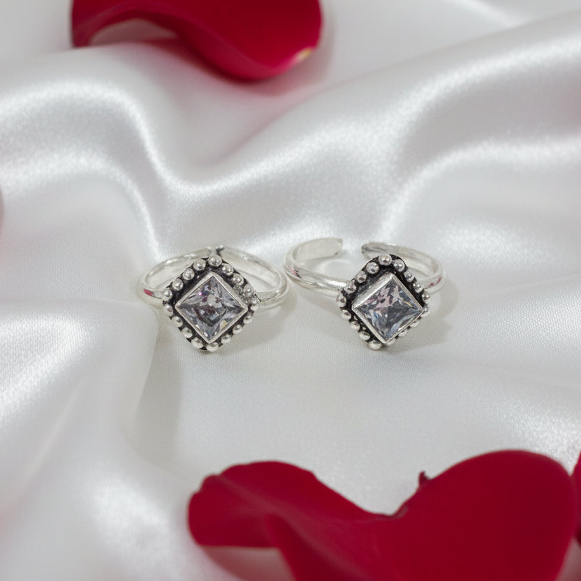 925 Antique Silver Seema Toe rings