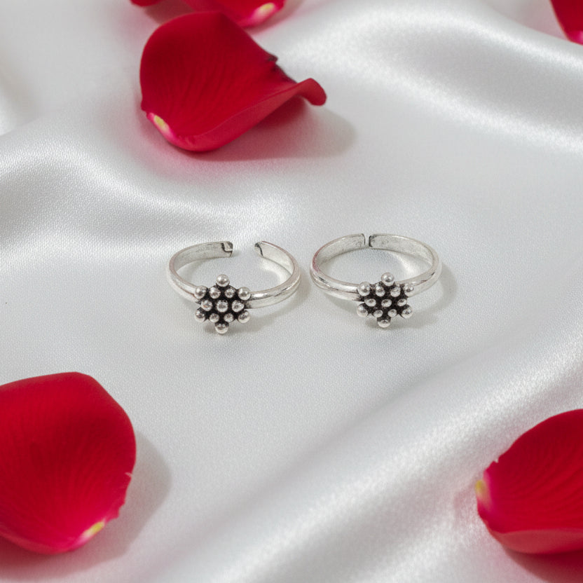 925 Antique Silver Swetha Toe rings
